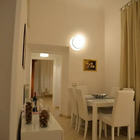 Caporali Palace Orsini Apartment